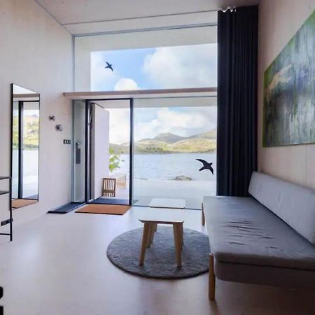 Oceanview Mini-House - Stunning Views Apartman Ramberg Kültér fotó